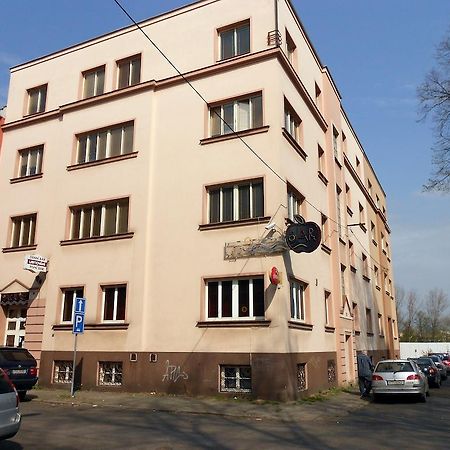 Penzion Paradise Ostrava Bagian luar foto
