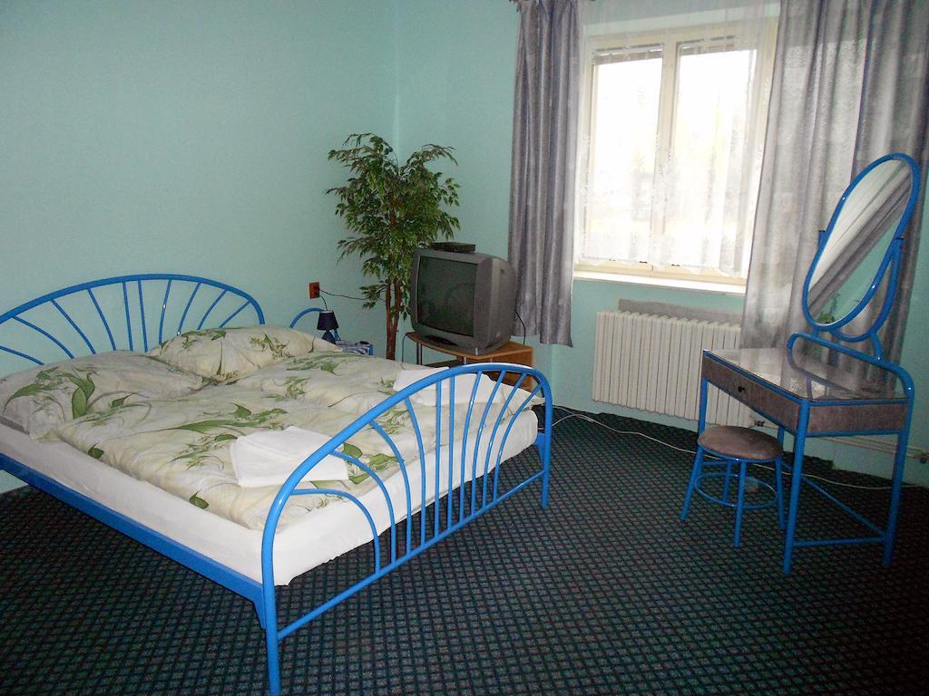 Penzion Paradise Ostrava Bagian luar foto